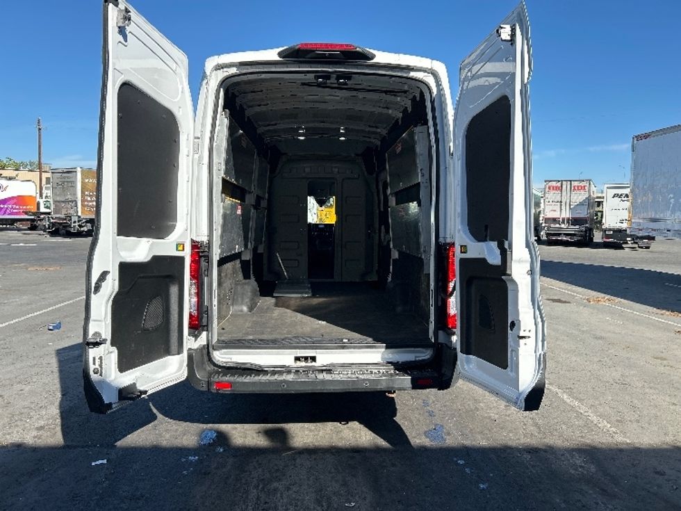 Cargo Van (Panel Van)-Light and Medium Duty Trucks-Ford-2021-Transit 350-West Sacramento-CA-89,478\n\t\tmiles-$ 33,000 - Image 8