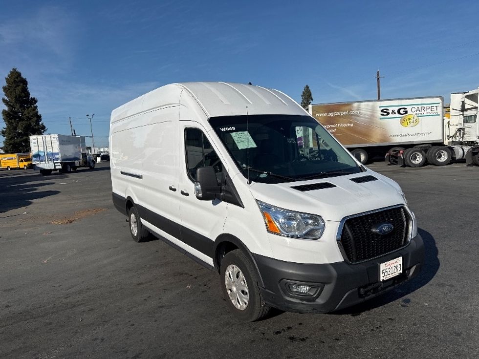 Cargo Van (Panel Van)-Light and Medium Duty Trucks-Ford-2021-Transit 350-West Sacramento-CA-92,821\n\t\tmiles-$ 28,000 - Image 1