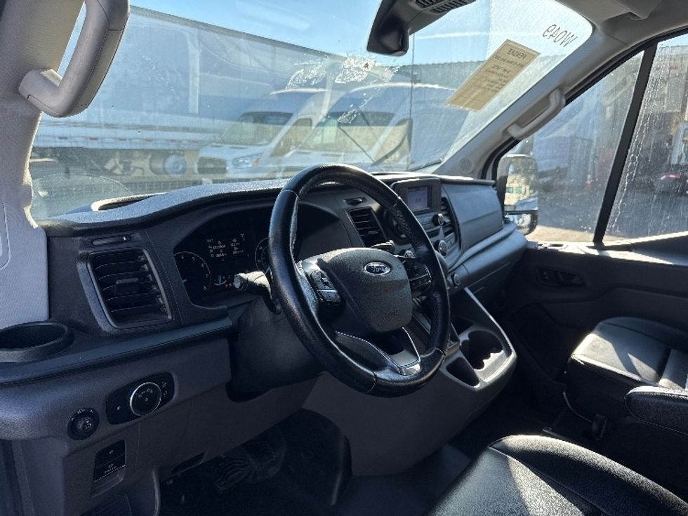 Cargo Van (Panel Van)-Light and Medium Duty Trucks-Ford-2021-Transit 350-West Sacramento-CA-92,821\n\t\tmiles-$ 28,000 - Image 14