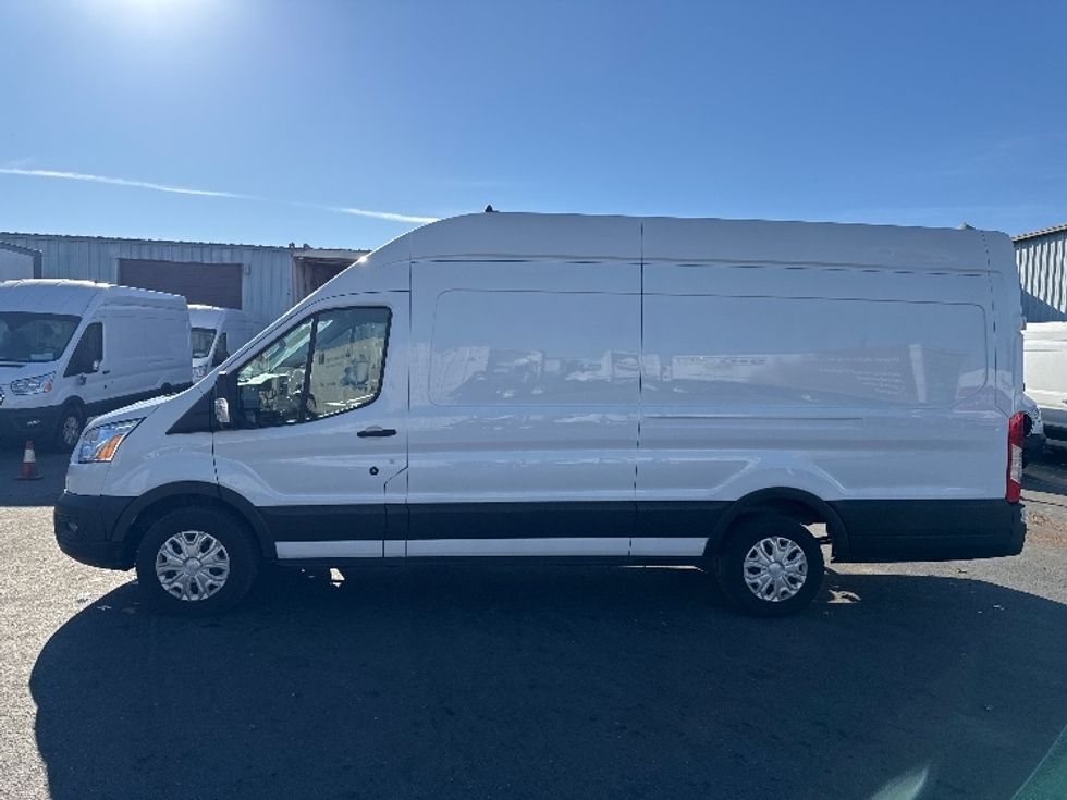 Cargo Van (Panel Van)-Light and Medium Duty Trucks-Ford-2021-Transit 350-West Sacramento-CA-92,821\n\t\tmiles-$ 28,000 - Image 4