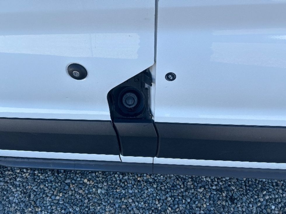 Cargo Van (Panel Van)-Light and Medium Duty Trucks-Ford-2021-Transit 350-West Sacramento-CA-93,525\n\t\tmiles-$ 27,500 - Image 22