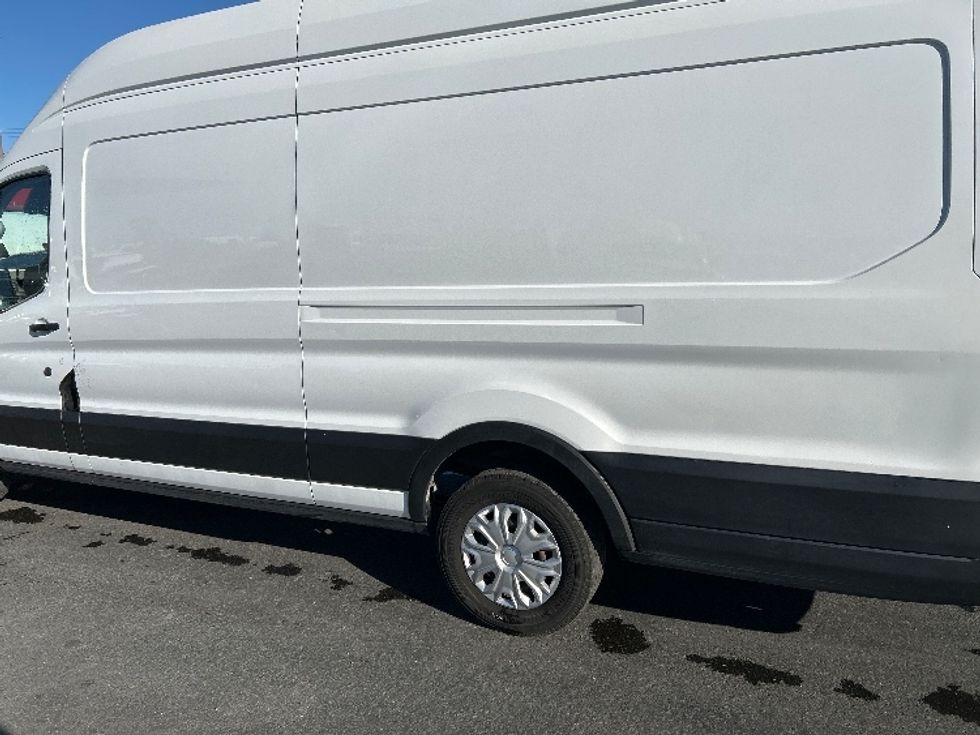 Cargo Van (Panel Van)-Light and Medium Duty Trucks-Ford-2021-Transit 350-West Sacramento-CA-93,578\n\t\tmiles-$ 30,500 - Image 26