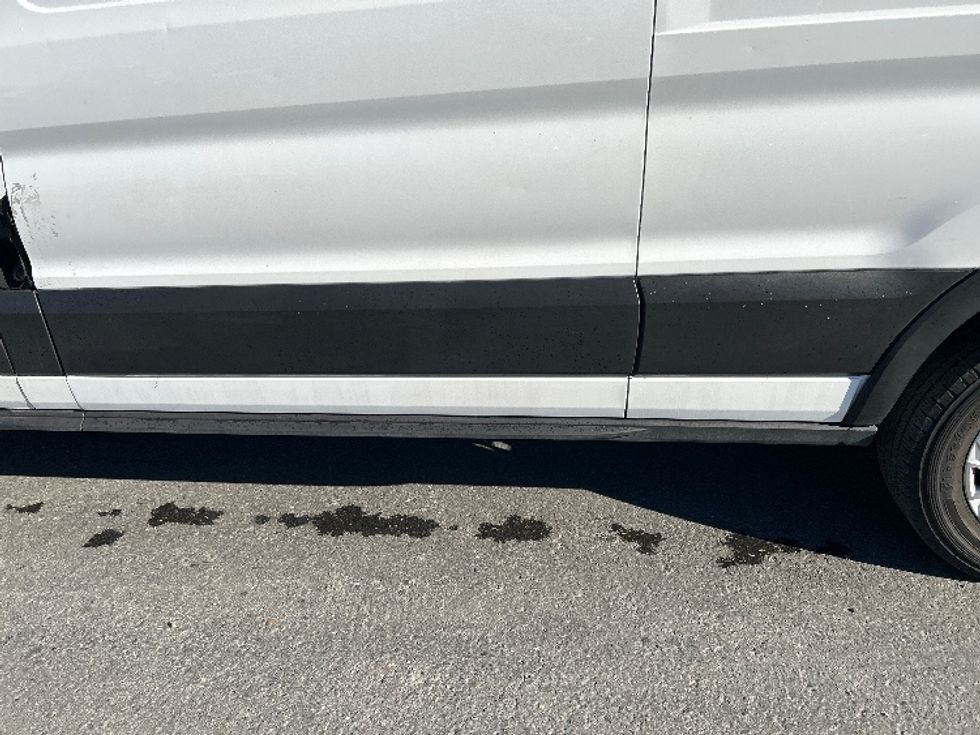 Cargo Van (Panel Van)-Light and Medium Duty Trucks-Ford-2021-Transit 350-West Sacramento-CA-93,578\n\t\tmiles-$ 30,500 - Image 27