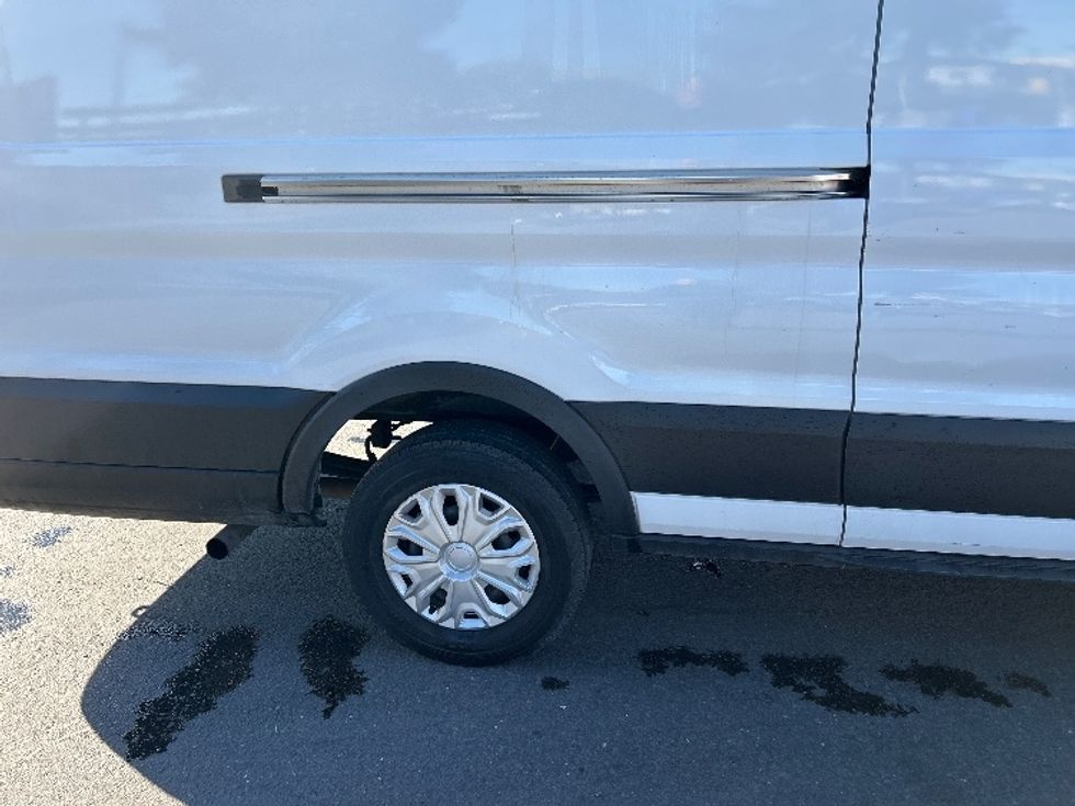 Cargo Van (Panel Van)-Light and Medium Duty Trucks-Ford-2021-Transit 350-West Sacramento-CA-93,578\n\t\tmiles-$ 30,500 - Image 29
