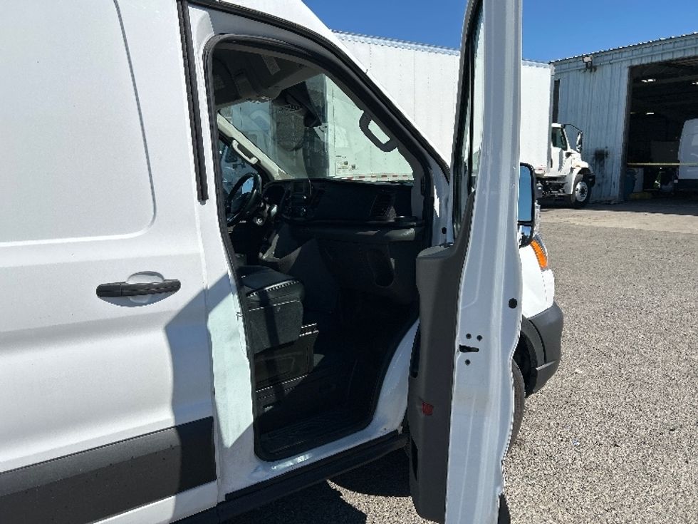 Cargo Van (Panel Van)-Light and Medium Duty Trucks-Ford-2021-Transit 350-West Sacramento-CA-97,156\n\t\tmiles-$ 27,250 - Image 18