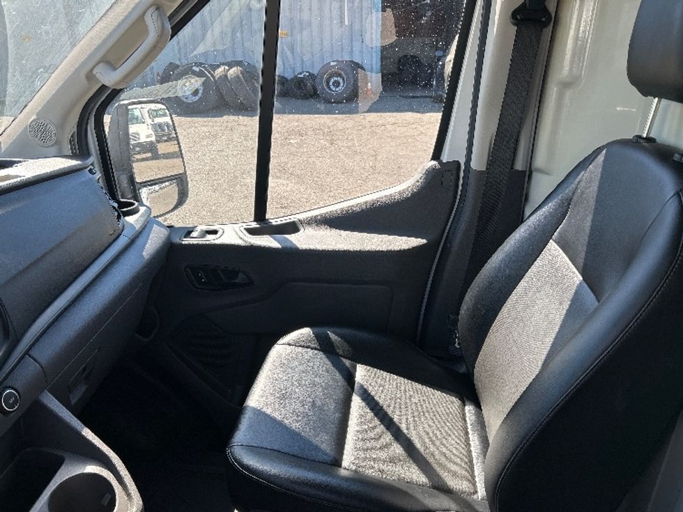 Cargo Van (Panel Van)-Light and Medium Duty Trucks-Ford-2021-Transit 350-West Sacramento-CA-97,156\n\t\tmiles-$ 27,250 - Image 17