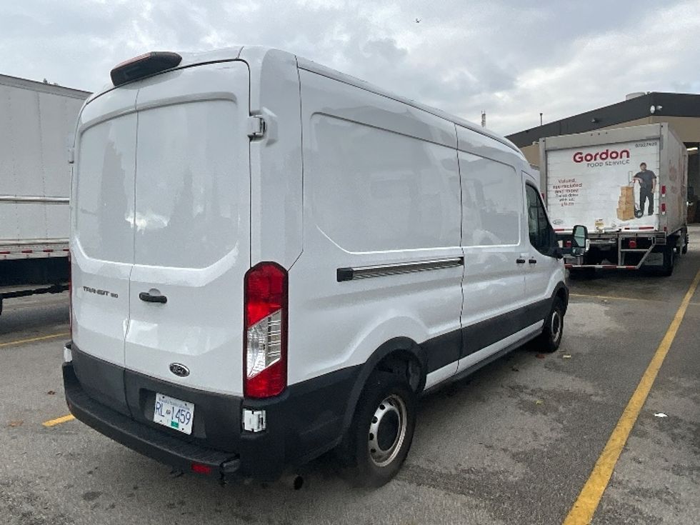 Cargo Van (Panel Van)-Light and Medium Duty Trucks-Ford-2022-Transit 150-Burnaby-BC-52,446\n\t\tkm-$ 51,250 - Image 11