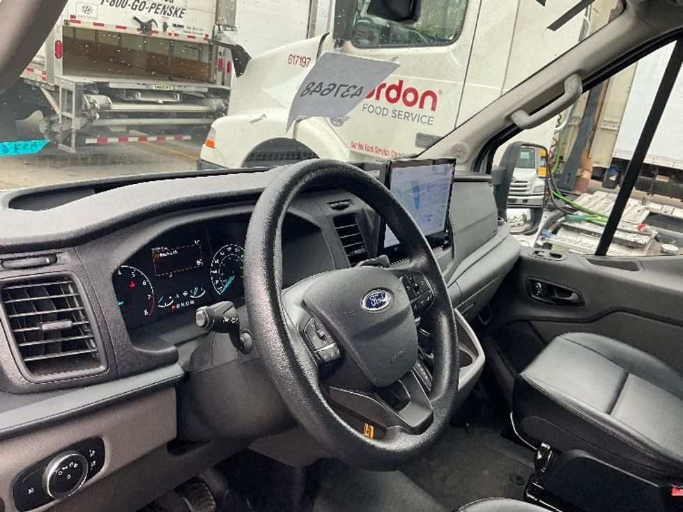 Cargo Van (Panel Van)-Light and Medium Duty Trucks-Ford-2022-Transit 150-Burnaby-BC-52,446\n\t\tkm-$ 51,250 - Image 14