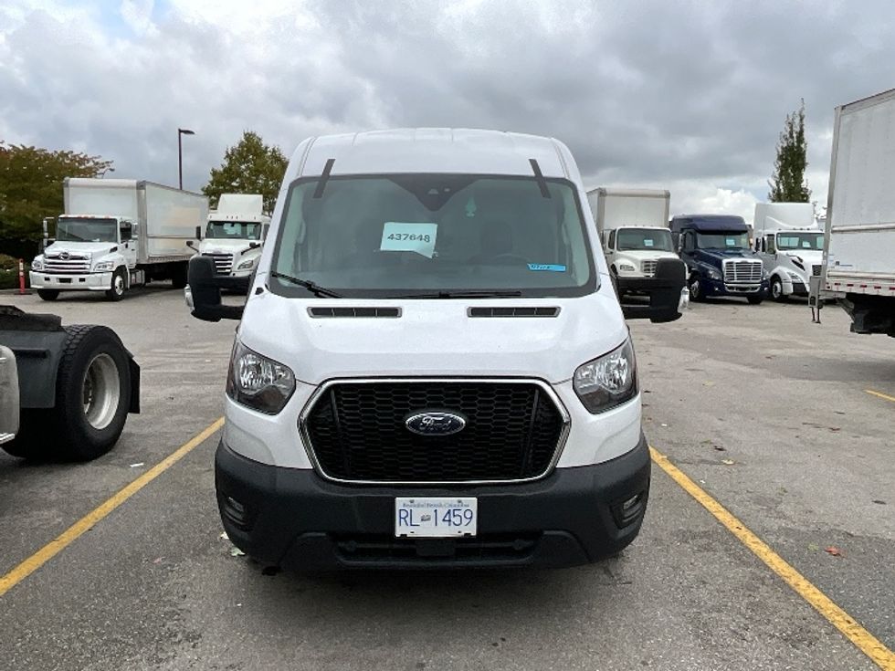 Cargo Van (Panel Van)-Light and Medium Duty Trucks-Ford-2022-Transit 150-Burnaby-BC-52,446\n\t\tkm-$ 51,250 - Image 2