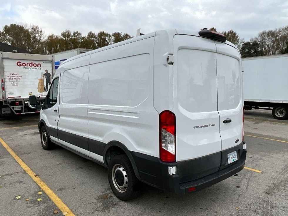 Cargo Van (Panel Van)-Light and Medium Duty Trucks-Ford-2022-Transit 150-Burnaby-BC-52,446\n\t\tkm-$ 51,250 - Image 5