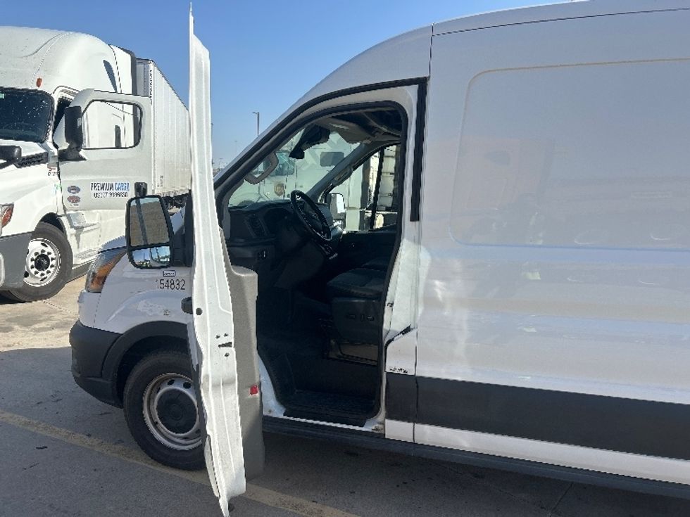 Cargo Van (Panel Van)-Light and Medium Duty Trucks-Ford-2022-Transit 150-Fort Worth-TX-154,224\n\t\tmiles-$ 21,500 - Image 13