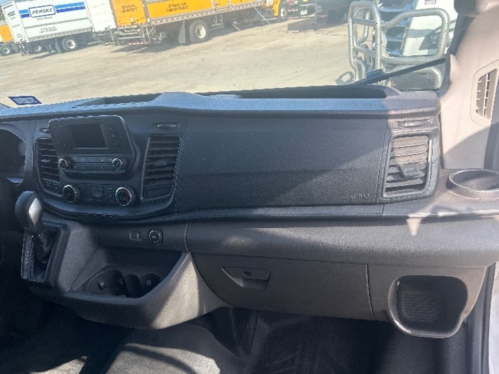 Cargo Van (Panel Van)-Light and Medium Duty Trucks-Ford-2022-Transit 150-Fort Worth-TX-154,224\n\t\tmiles-$ 21,500 - Image 18