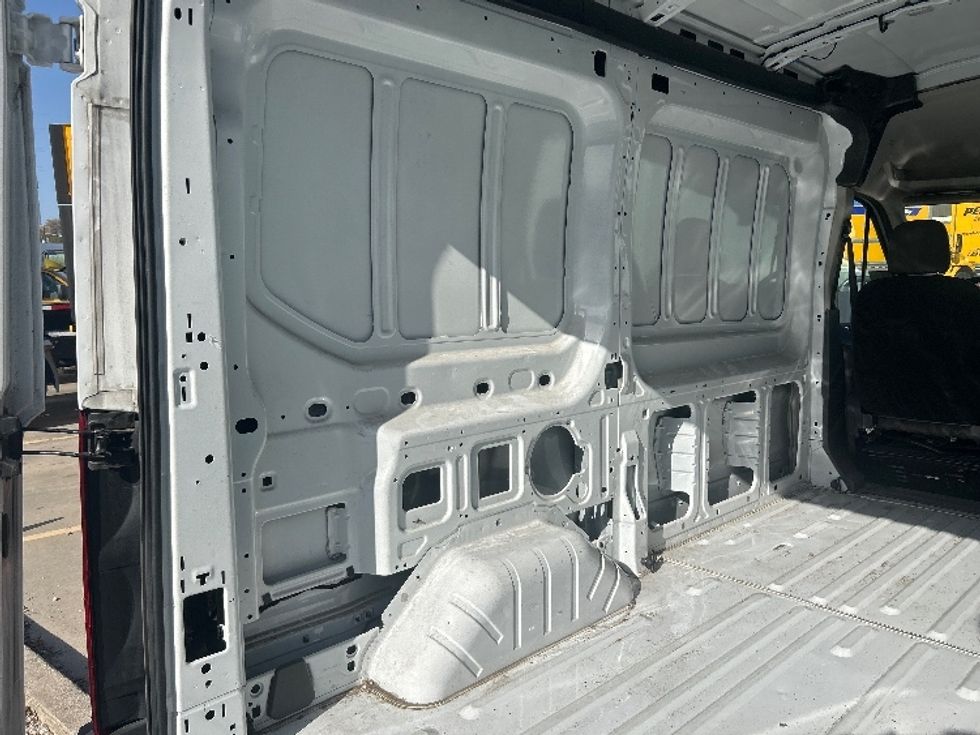 Cargo Van (Panel Van)-Light and Medium Duty Trucks-Ford-2022-Transit 150-Fort Worth-TX-154,224\n\t\tmiles-$ 21,500 - Image 9