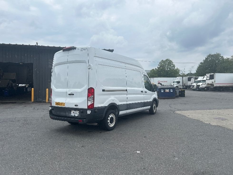 Cargo Van (Panel Van)-Light and Medium Duty Trucks-Ford-2022-Transit 250-Albany-NY-40,905\n\t\tmiles-$ 39,250 - Image 13