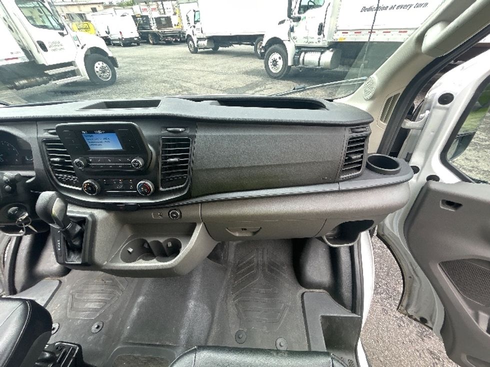 Cargo Van (Panel Van)-Light and Medium Duty Trucks-Ford-2022-Transit 250-Alexandria-VA-70,698\n\t\tmiles-$ 37,500 - Image 21