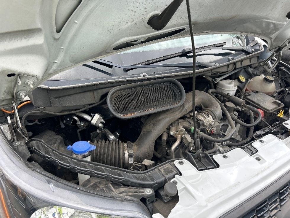 Cargo Van (Panel Van)-Light and Medium Duty Trucks-Ford-2022-Transit 250-Alexandria-VA-70,698\n\t\tmiles-$ 37,500 - Image 23