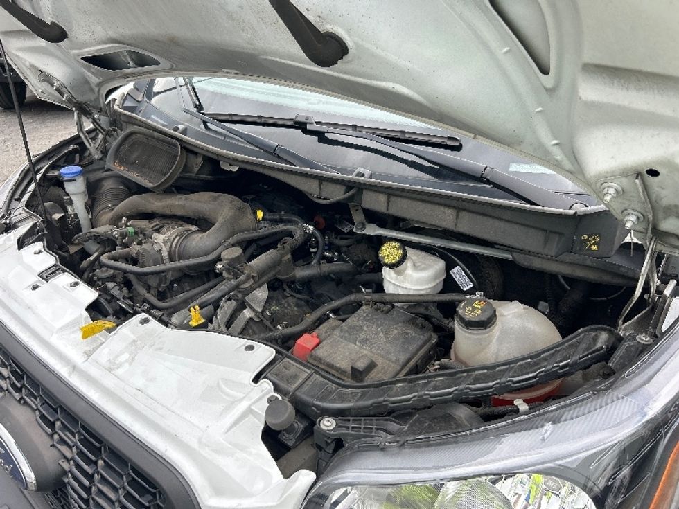 Cargo Van (Panel Van)-Light and Medium Duty Trucks-Ford-2022-Transit 250-Alexandria-VA-70,698\n\t\tmiles-$ 37,500 - Image 24