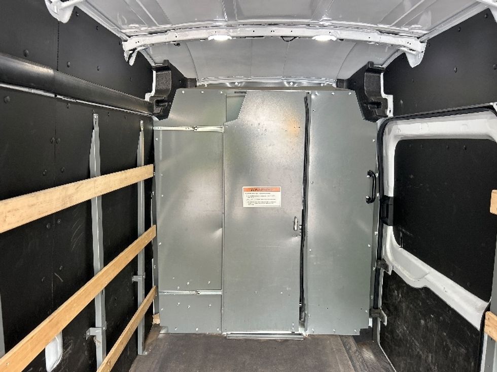Cargo Van (Panel Van)-Light and Medium Duty Trucks-Ford-2022-Transit 250-Alexandria-VA-70,698\n\t\tmiles-$ 37,500 - Image 9