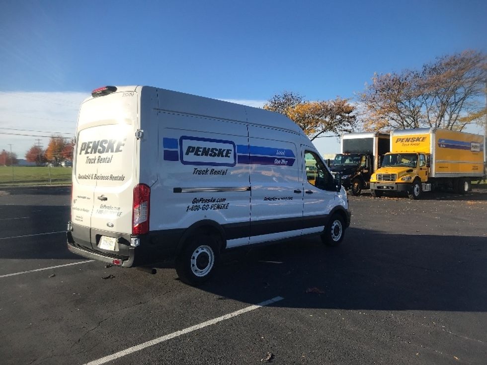 Cargo Van (Panel Van)-Light and Medium Duty Trucks-Ford-2022-Transit 250-Alexandria-VA-84,860\n\t\tmiles-$ 35,750 - Image 13
