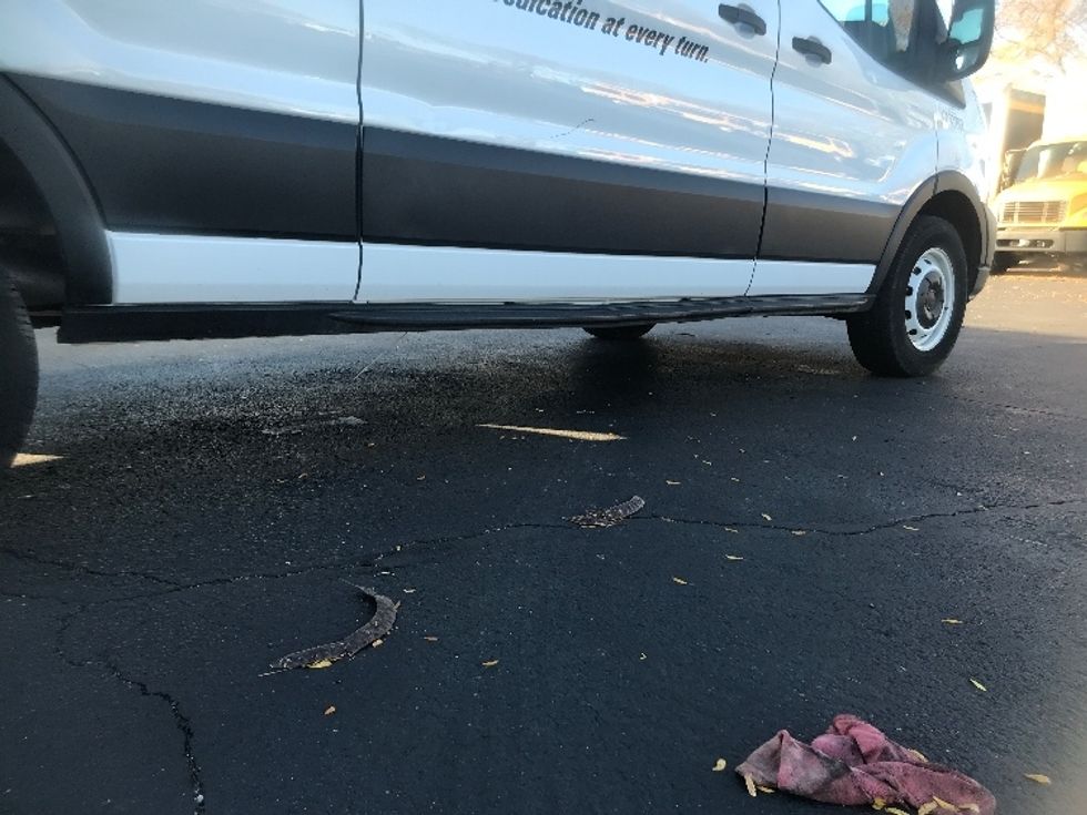 Cargo Van (Panel Van)-Light and Medium Duty Trucks-Ford-2022-Transit 250-Alexandria-VA-84,860\n\t\tmiles-$ 35,750 - Image 14