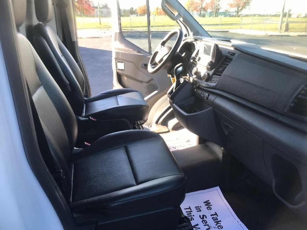 Cargo Van (Panel Van)-Light and Medium Duty Trucks-Ford-2022-Transit 250-Alexandria-VA-84,860\n\t\tmiles-$ 35,750 - Image 22