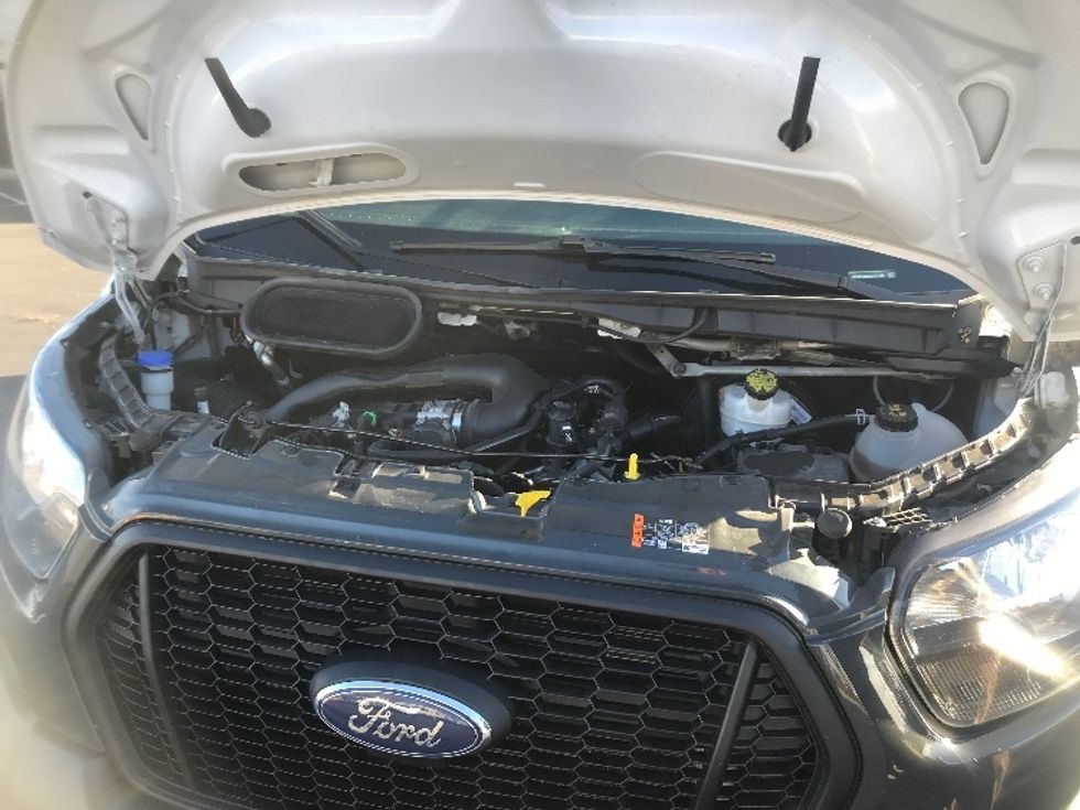 Cargo Van (Panel Van)-Light and Medium Duty Trucks-Ford-2022-Transit 250-Alexandria-VA-84,860\n\t\tmiles-$ 35,750 - Image 23
