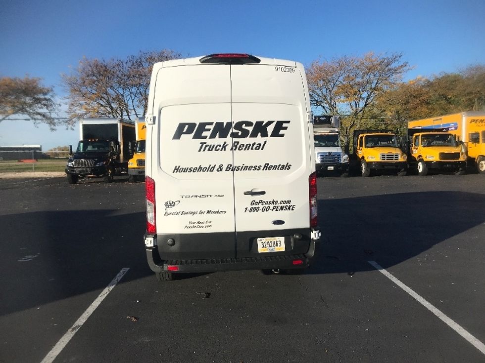 Cargo Van (Panel Van)-Light and Medium Duty Trucks-Ford-2022-Transit 250-Alexandria-VA-84,860\n\t\tmiles-$ 35,750 - Image 7
