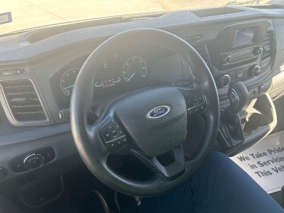 Cargo Van (Panel Van)-Light and Medium Duty Trucks-Ford-2022-Transit 250-Amarillo-TX-141,737\n\t\tmiles-$ 29,500 - Image 17
