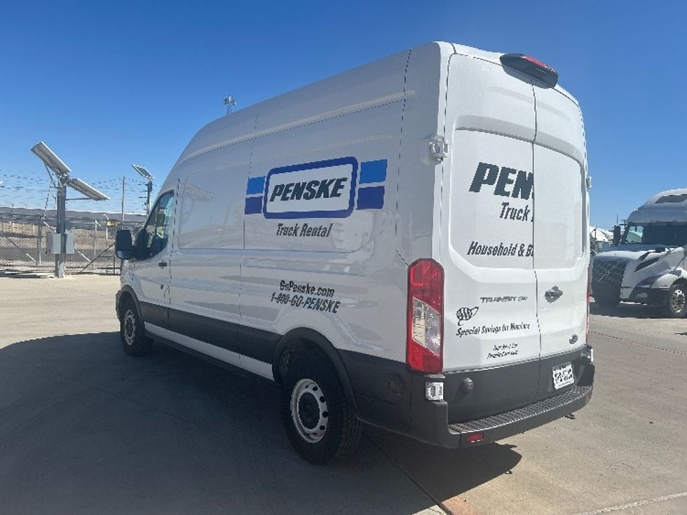 Cargo Van (Panel Van)-Light and Medium Duty Trucks-Ford-2022-Transit 250-Amarillo-TX-141,737\n\t\tmiles-$ 29,500 - Image 6