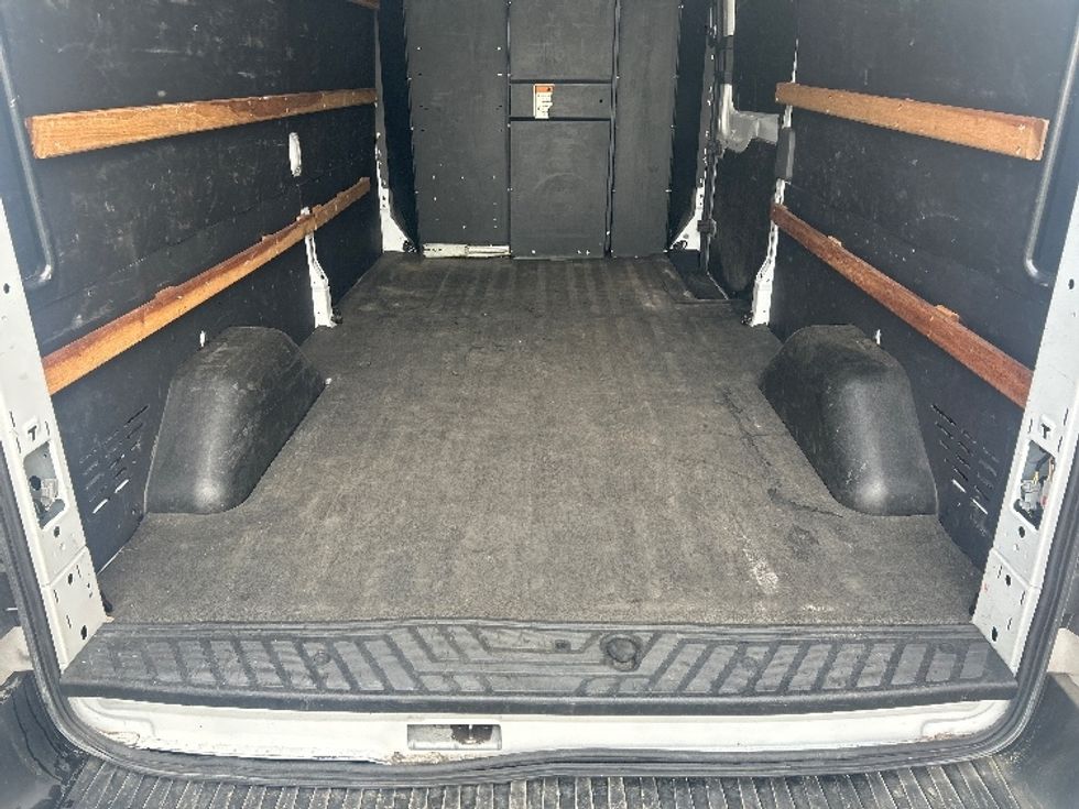 Cargo Van (Panel Van)-Light and Medium Duty Trucks-Ford-2022-Transit 250-Atlanta-GA-140,136\n\t\tmiles-$ 29,000 - Image 10