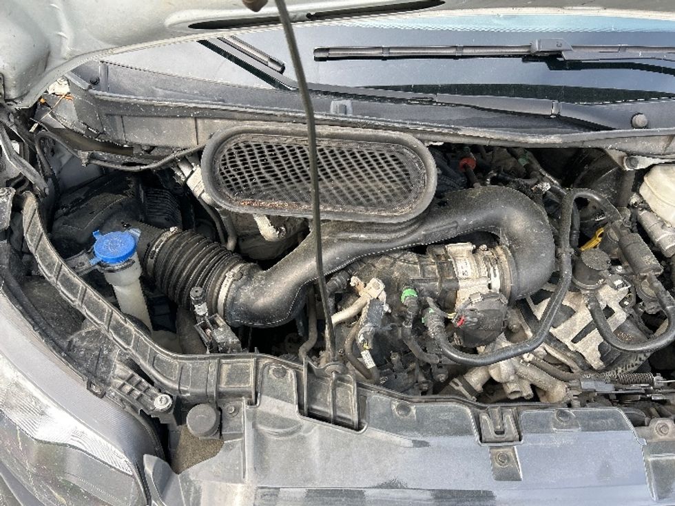 Cargo Van (Panel Van)-Light and Medium Duty Trucks-Ford-2022-Transit 250-Atlanta-GA-140,136\n\t\tmiles-$ 29,000 - Image 23