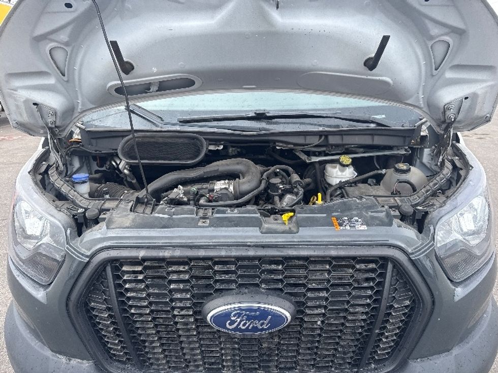 Cargo Van (Panel Van)-Light and Medium Duty Trucks-Ford-2022-Transit 250-Aurora-CO-62,949\n\t\tmiles-$ 39,750 - Image 21