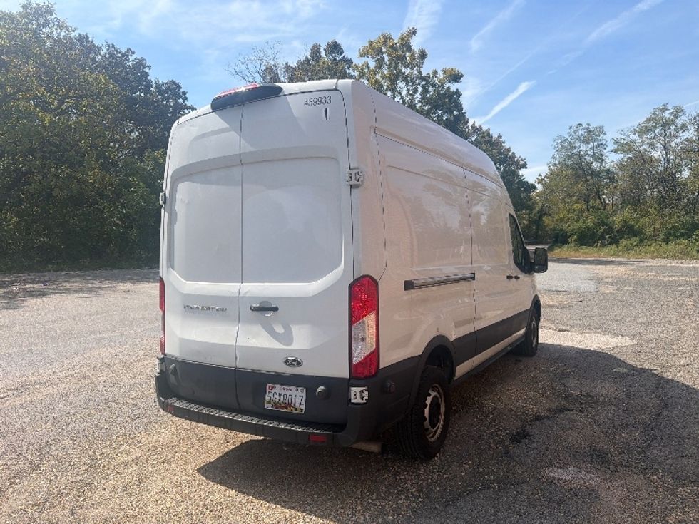 Cargo Van (Panel Van)-Light and Medium Duty Trucks-Ford-2022-Transit 250-Baltimore-MD-122,392\n\t\tmiles-$ 32,250 - Image 10