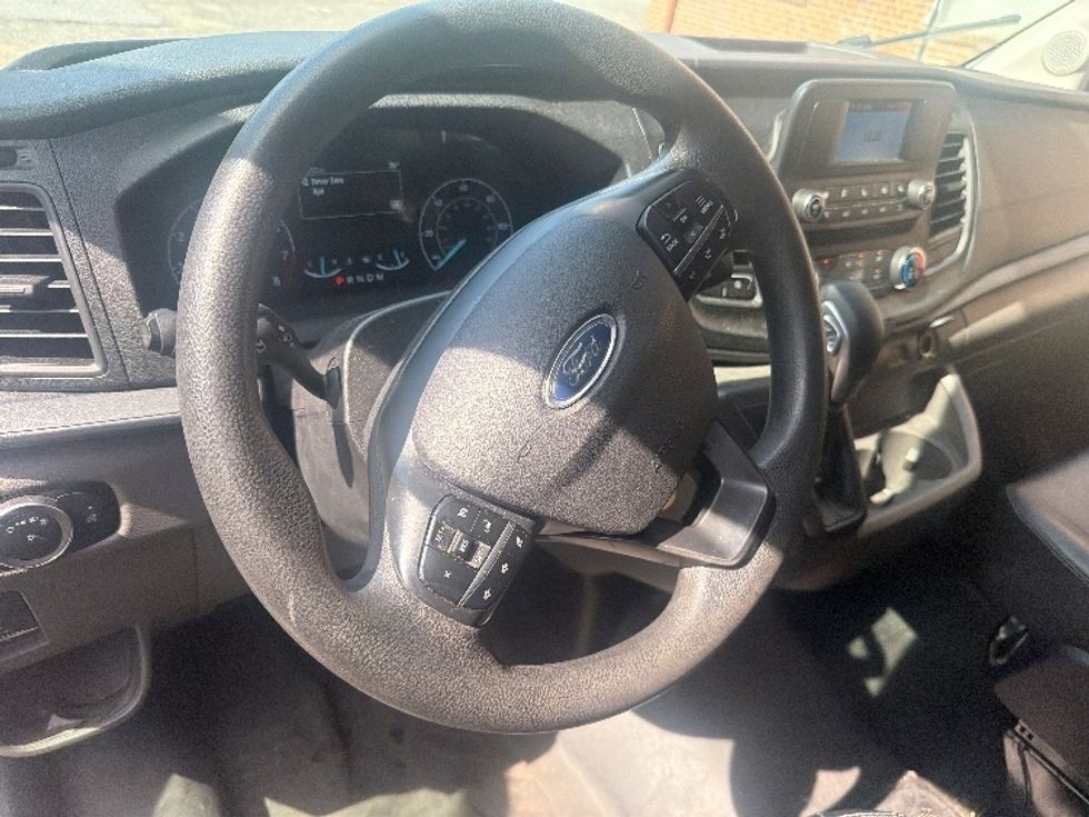 Cargo Van (Panel Van)-Light and Medium Duty Trucks-Ford-2022-Transit 250-Baltimore-MD-122,392\n\t\tmiles-$ 32,250 - Image 13