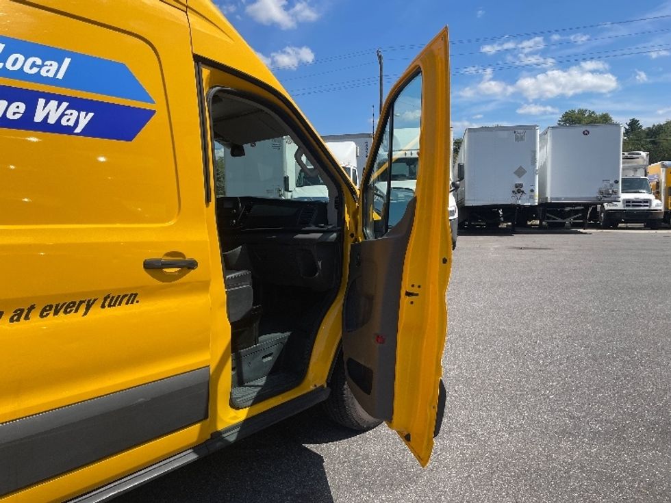 Cargo Van (Panel Van)-Light and Medium Duty Trucks-Ford-2022-Transit 250-Baltimore-MD-41,665\n\t\tmiles-$ 35,250 - Image 19