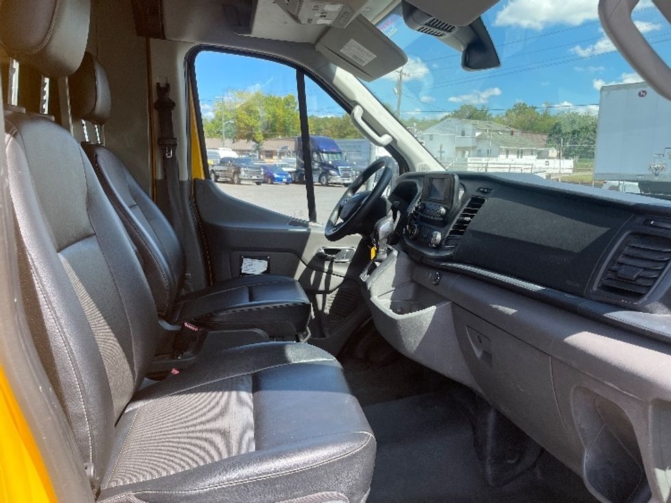 Cargo Van (Panel Van)-Light and Medium Duty Trucks-Ford-2022-Transit 250-Baltimore-MD-41,665\n\t\tmiles-$ 35,250 - Image 21