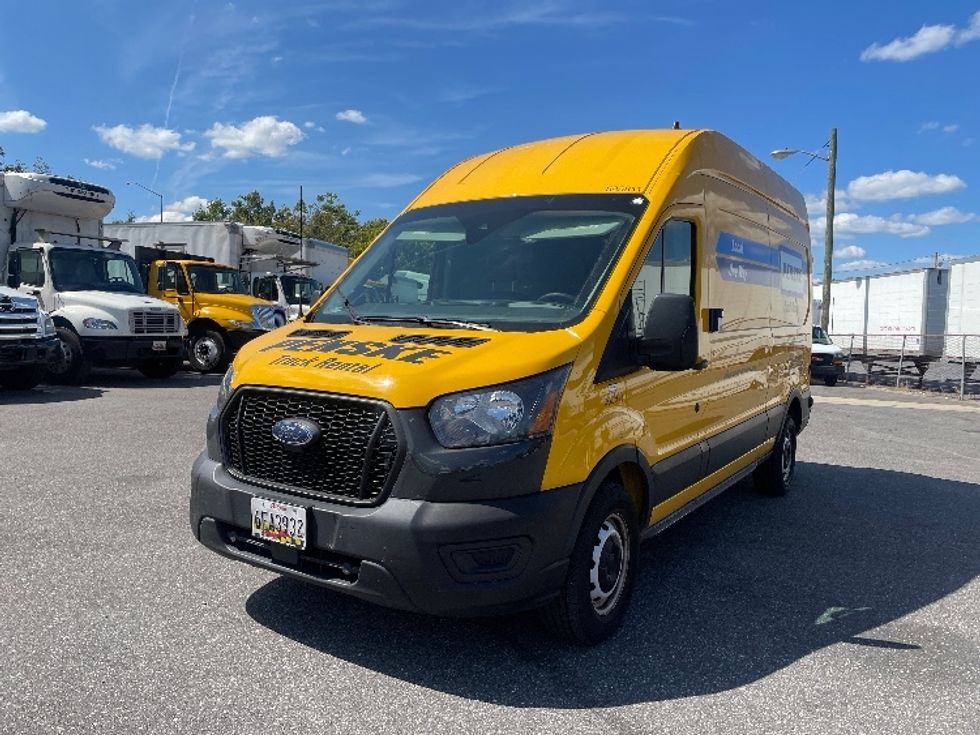 Cargo Van (Panel Van)-Light and Medium Duty Trucks-Ford-2022-Transit 250-Baltimore-MD-41,665\n\t\tmiles-$ 35,250 - Image 3