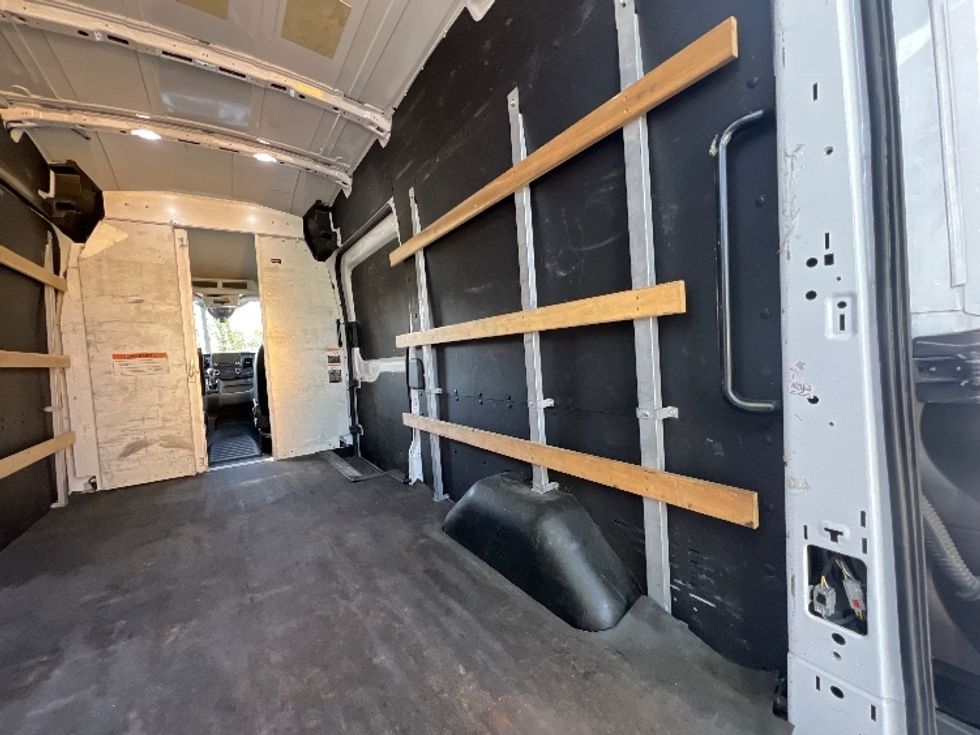 Cargo Van (Panel Van)-Light and Medium Duty Trucks-Ford-2022-Transit 250-Baltimore-MD-78,500\n\t\tmiles-$ 38,750 - Image 12