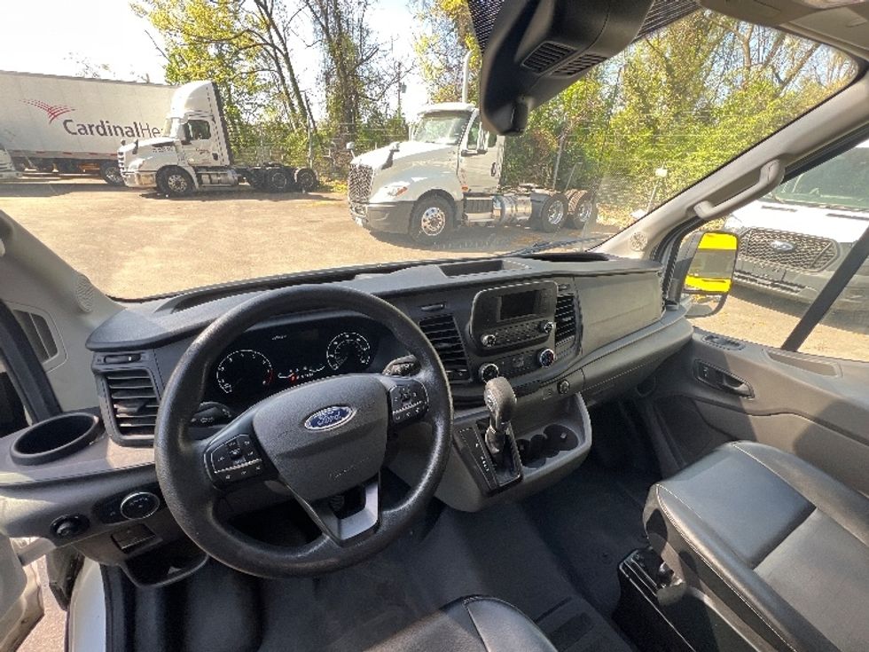 Cargo Van (Panel Van)-Light and Medium Duty Trucks-Ford-2022-Transit 250-Baltimore-MD-78,500\n\t\tmiles-$ 38,750 - Image 17