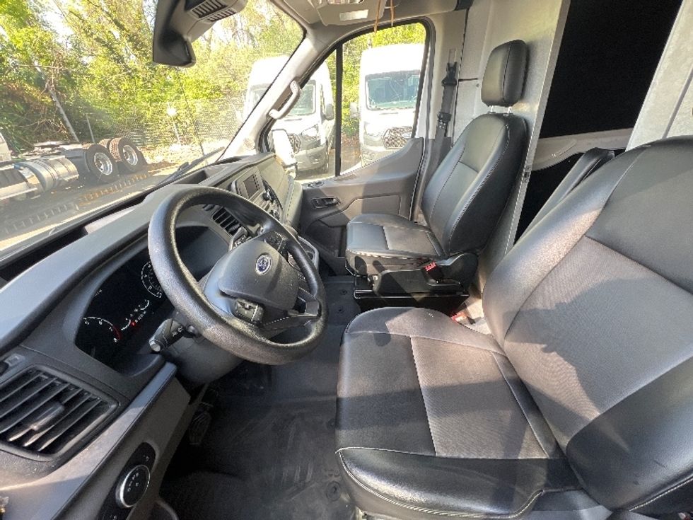 Cargo Van (Panel Van)-Light and Medium Duty Trucks-Ford-2022-Transit 250-Baltimore-MD-78,500\n\t\tmiles-$ 38,750 - Image 19