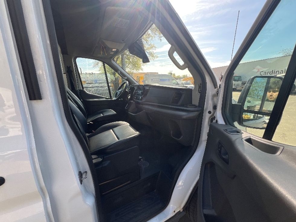 Cargo Van (Panel Van)-Light and Medium Duty Trucks-Ford-2022-Transit 250-Baltimore-MD-78,500\n\t\tmiles-$ 38,750 - Image 20