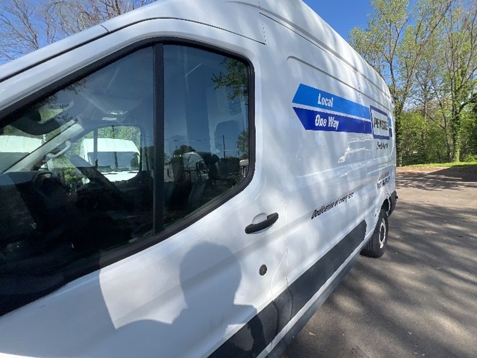 Cargo Van (Panel Van)-Light and Medium Duty Trucks-Ford-2022-Transit 250-Baltimore-MD-78,500\n\t\tmiles-$ 38,750 - Image 28