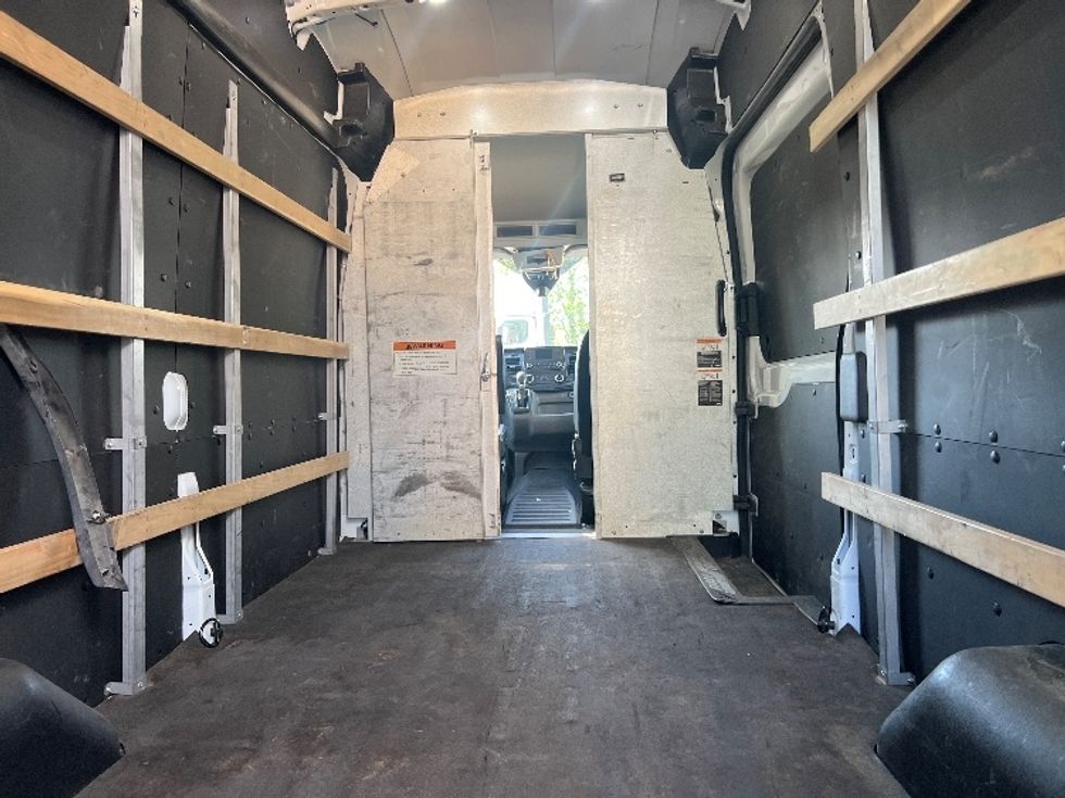 Cargo Van (Panel Van)-Light and Medium Duty Trucks-Ford-2022-Transit 250-Baltimore-MD-78,500\n\t\tmiles-$ 38,750 - Image 8