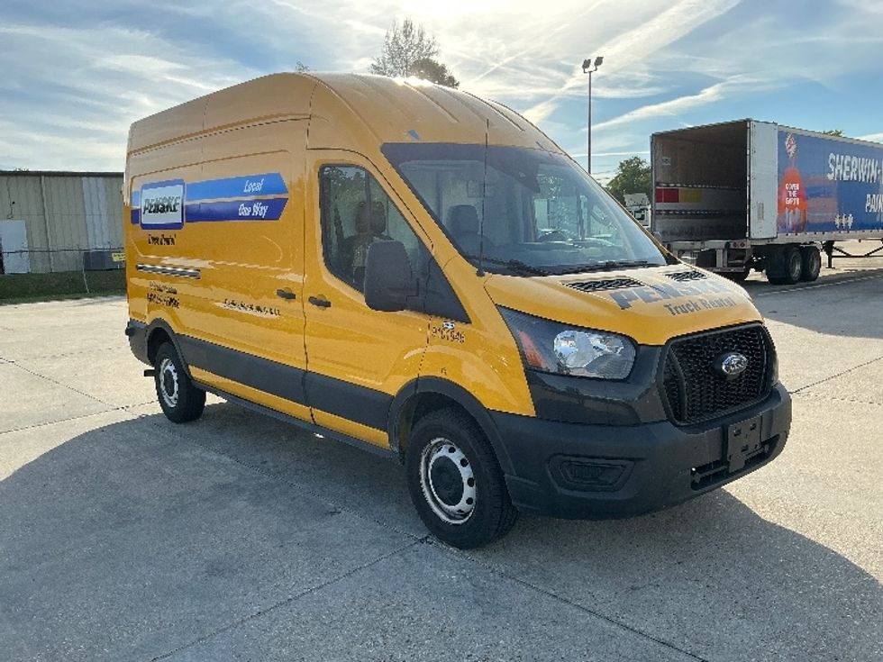 Cargo Van (Panel Van)-Light and Medium Duty Trucks-Ford-2022-Transit 250-Baton Rouge-LA-120,139\n\t\tmiles-$ 30,750 - Image 1