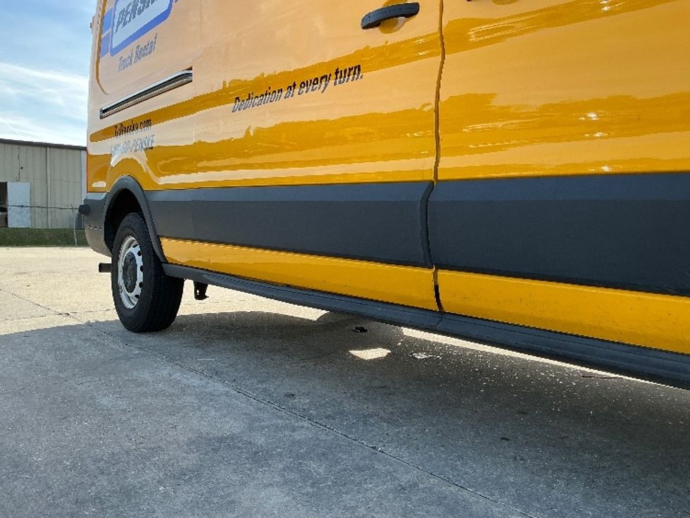 Cargo Van (Panel Van)-Light and Medium Duty Trucks-Ford-2022-Transit 250-Baton Rouge-LA-120,139\n\t\tmiles-$ 30,750 - Image 14