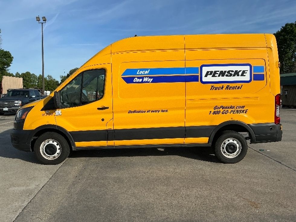Cargo Van (Panel Van)-Light and Medium Duty Trucks-Ford-2022-Transit 250-Baton Rouge-LA-120,139\n\t\tmiles-$ 30,750 - Image 4
