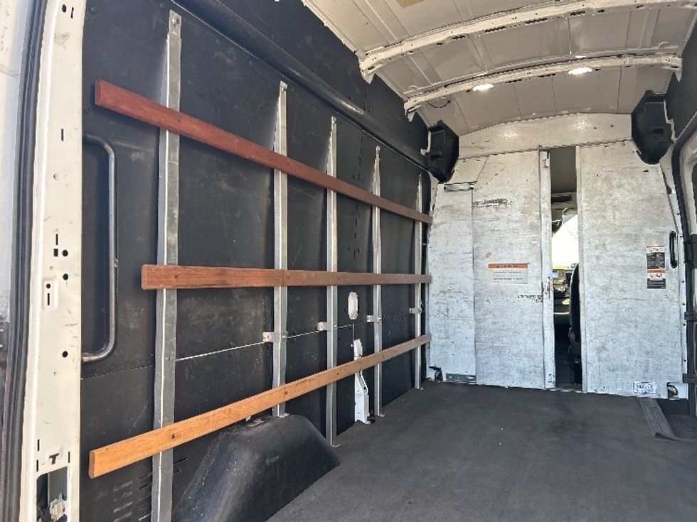 Cargo Van (Panel Van)-Light and Medium Duty Trucks-Ford-2022-Transit 250-Baton Rouge-LA-71,357\n\t\tmiles-$ 38,750 - Image 9