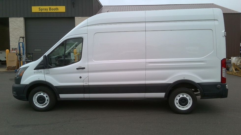Cargo Van (Panel Van)-Light and Medium Duty Trucks-Ford-2022-Transit 250-Bensalem-PA-94,744\n\t\tmiles-$ 33,750 - Image 4