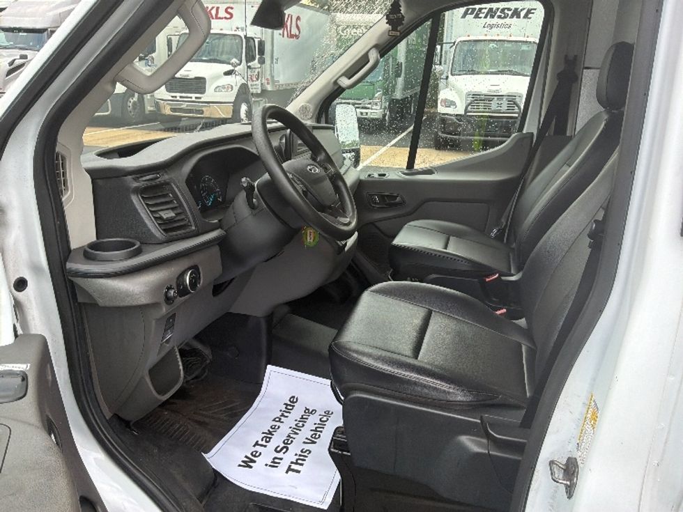 Cargo Van (Panel Van)-Light and Medium Duty Trucks-Ford-2022-Transit 250-Bensalem-PA-96,464\n\t\tmiles-$ 33,750 - Image 15