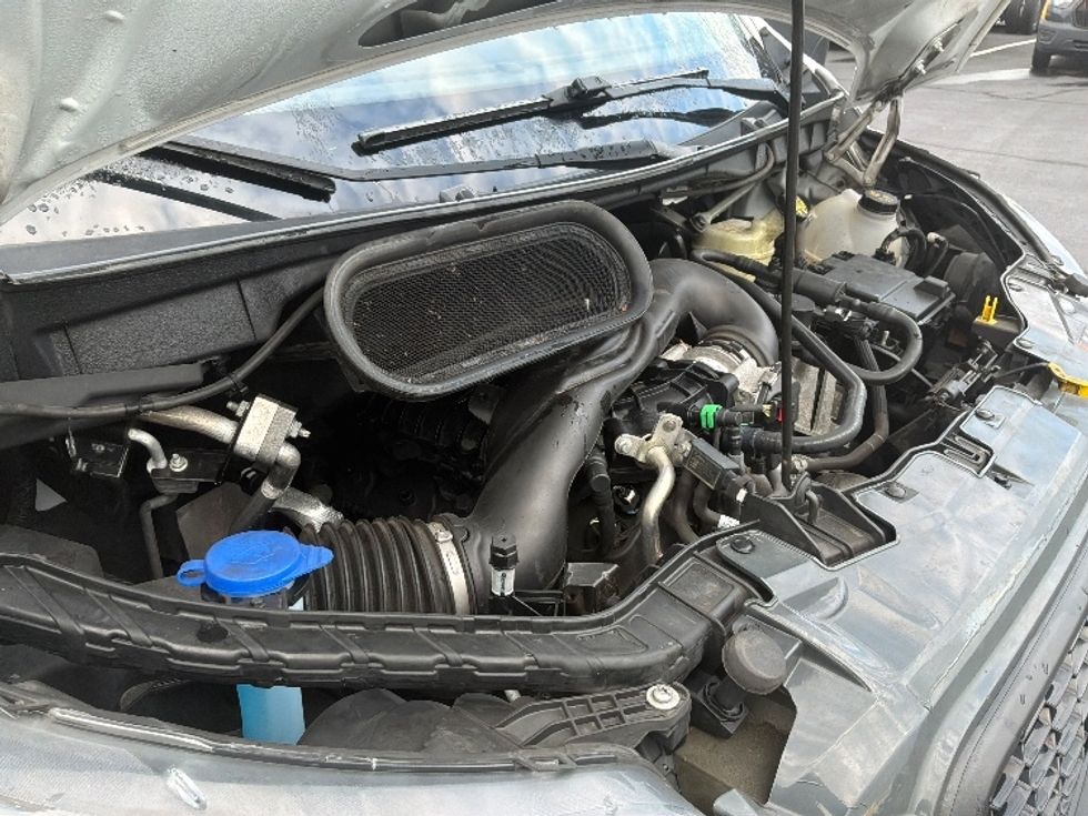 Cargo Van (Panel Van)-Light and Medium Duty Trucks-Ford-2022-Transit 250-Bensalem-PA-96,464\n\t\tmiles-$ 33,750 - Image 22